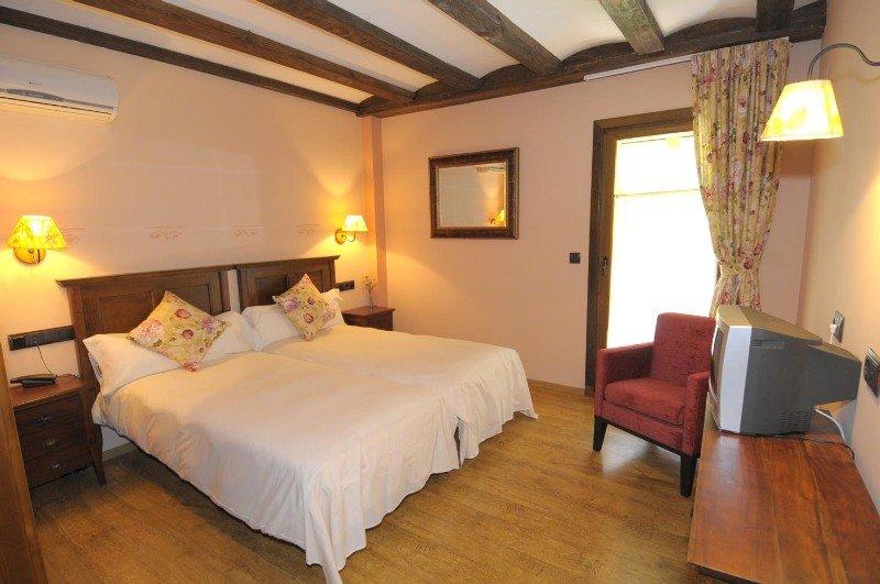Hotel Casa Arcas Vilanova i la Geltrú Extérieur photo