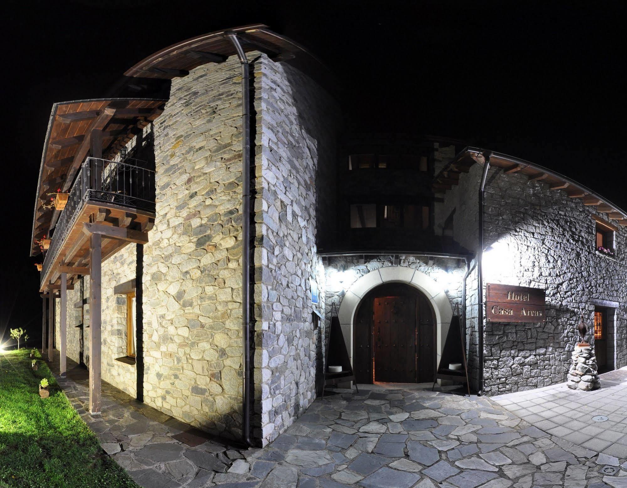 Hotel Casa Arcas Vilanova i la Geltrú Extérieur photo