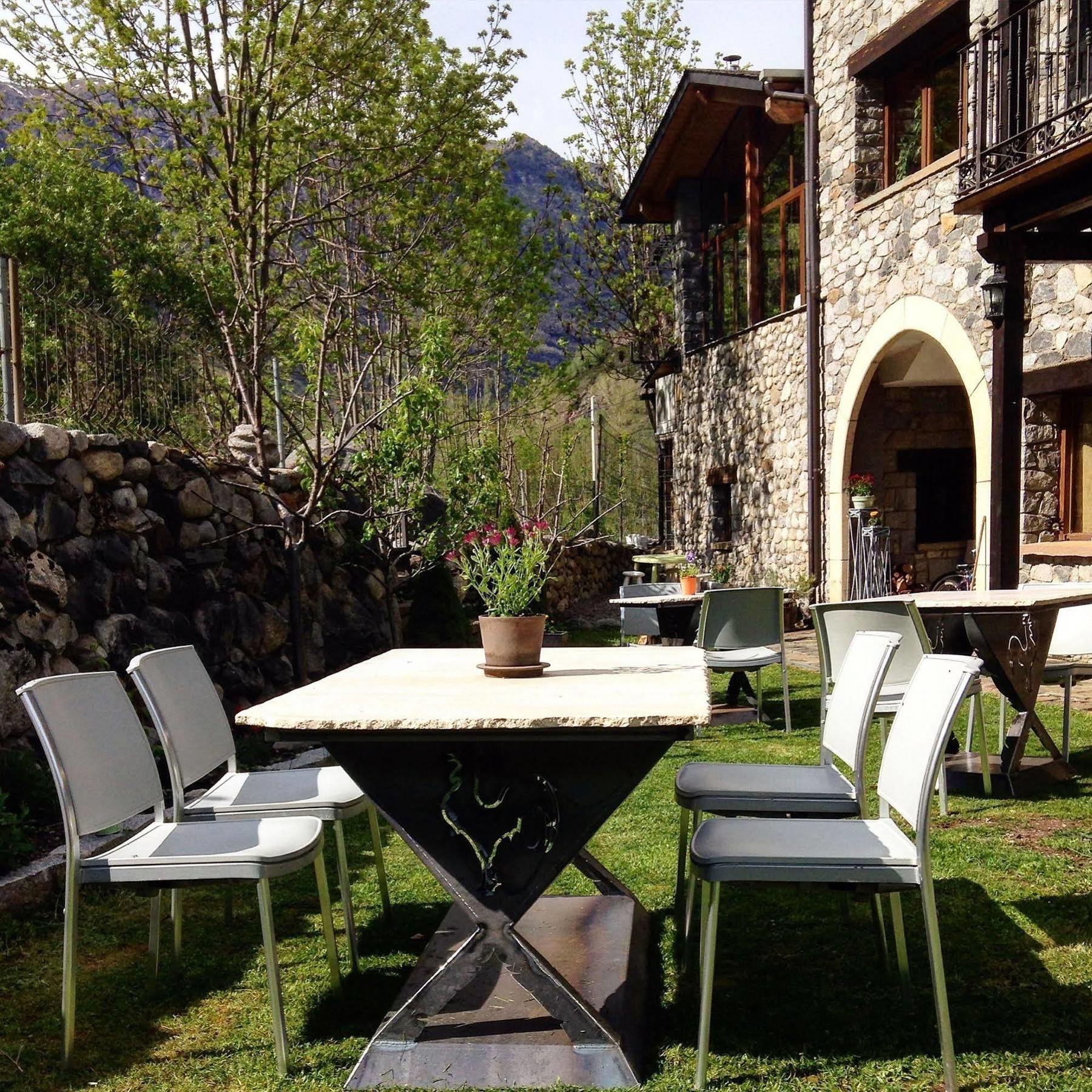Hotel Casa Arcas Vilanova i la Geltrú Extérieur photo