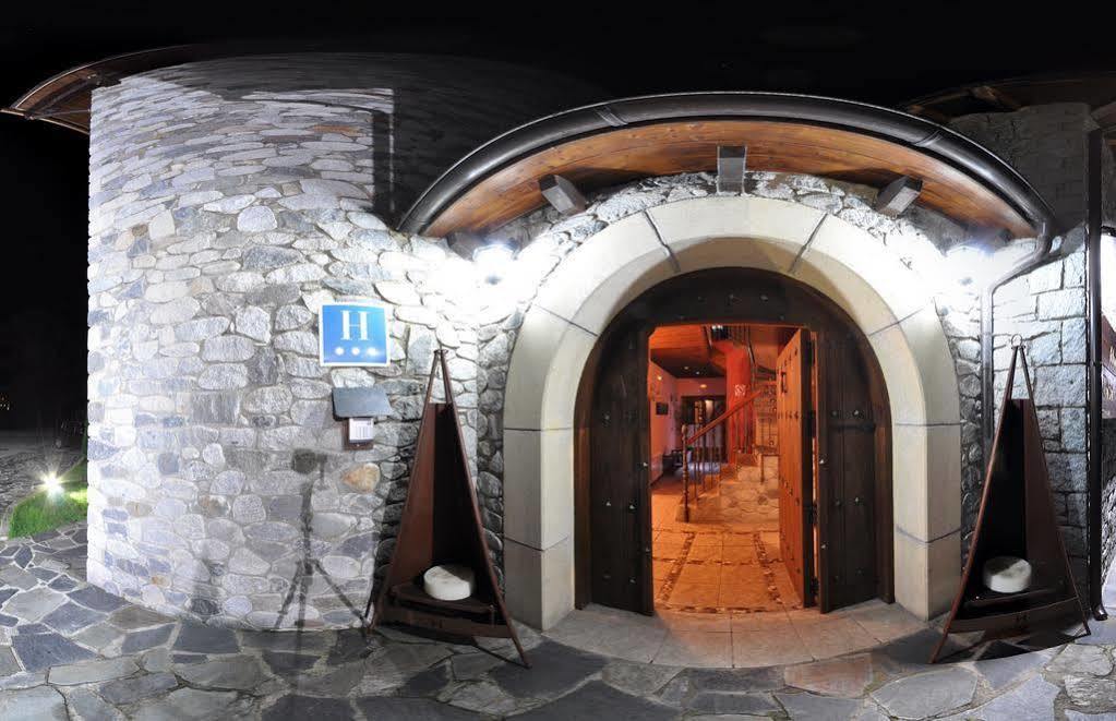 Hotel Casa Arcas Vilanova i la Geltrú Extérieur photo